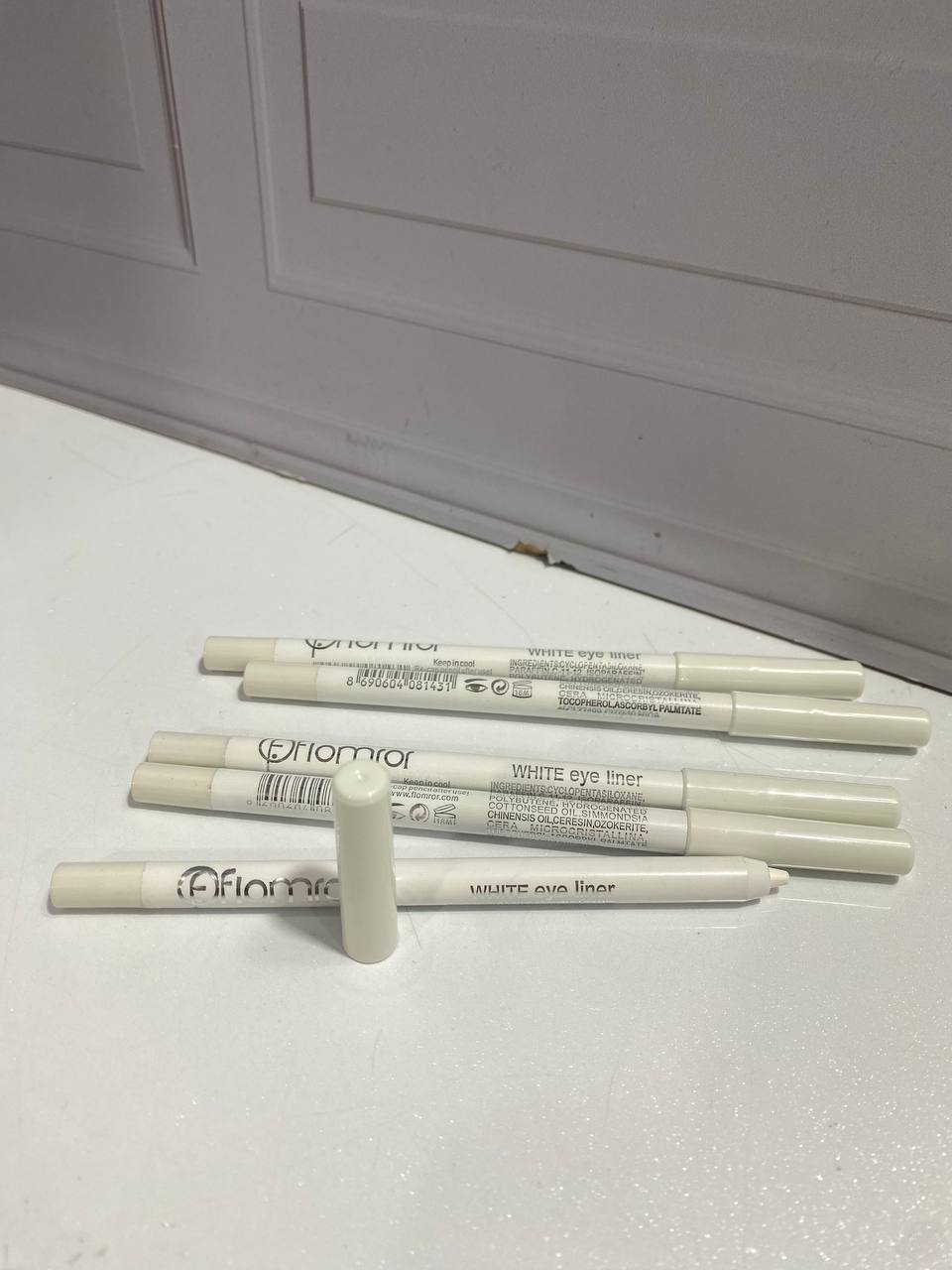 مداد چشم شمعی سفید فلورمار