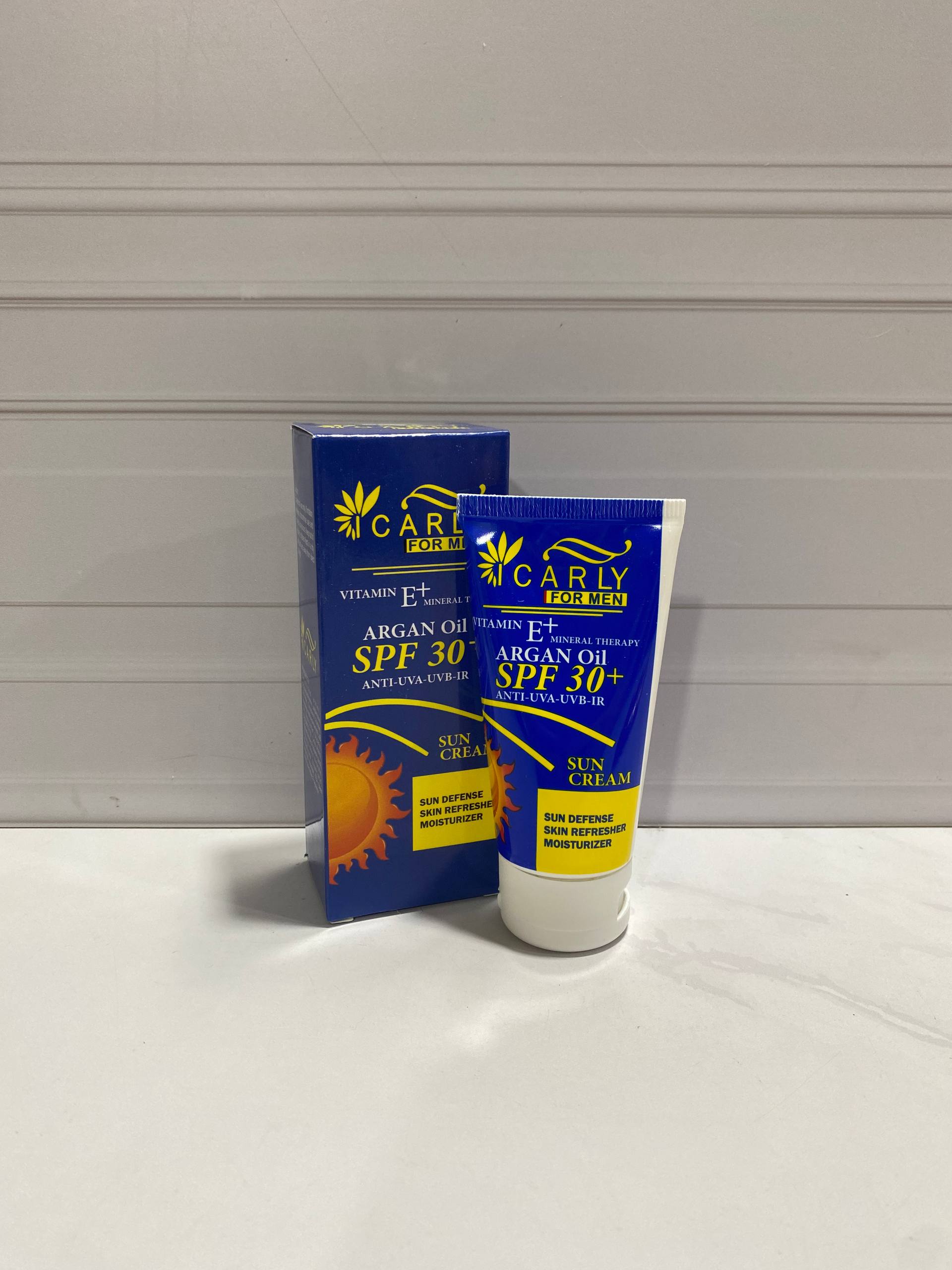 ضدآفتاب Spf30 بی رنگ آقایان I CARLY